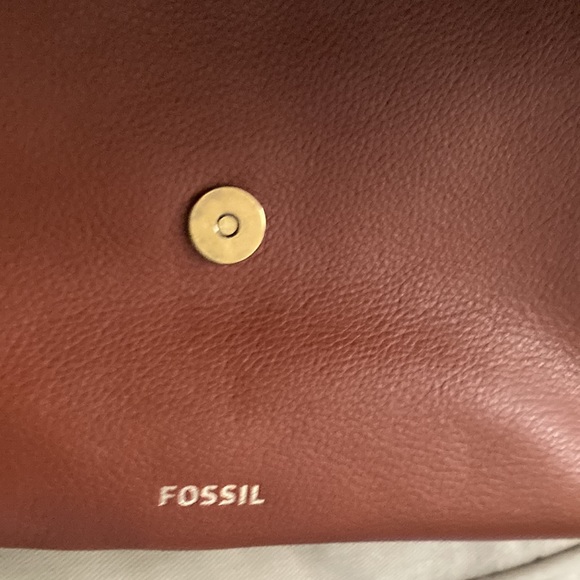 Fossil leather purse - Picture 3 of 7